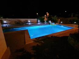Luxury Apartment Ani