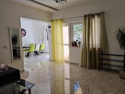 Luxury Apartment Ani