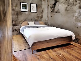 Art Gate Hotel