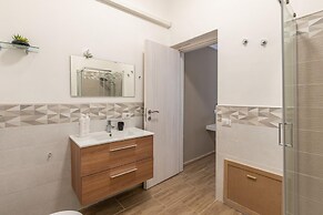 Mika Apartment Alla Stazione