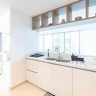 Regal 3BR Maid w Burj Khalifa View Balcony