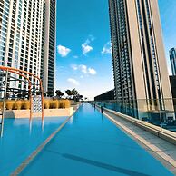 Regal 3BR Maid w Burj Khalifa View Balcony