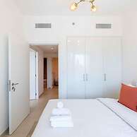 Regal 3BR Maid w Burj Khalifa View Balcony