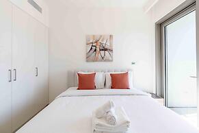 Regal 3BR Maid w Burj Khalifa View Balcony