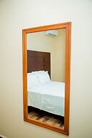Aniny Hotel