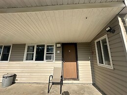Pine Ridge Motel