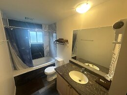 Pine Ridge Motel