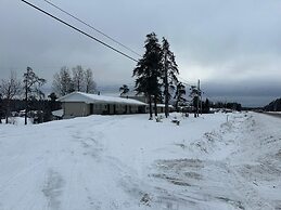 Pine Ridge Motel