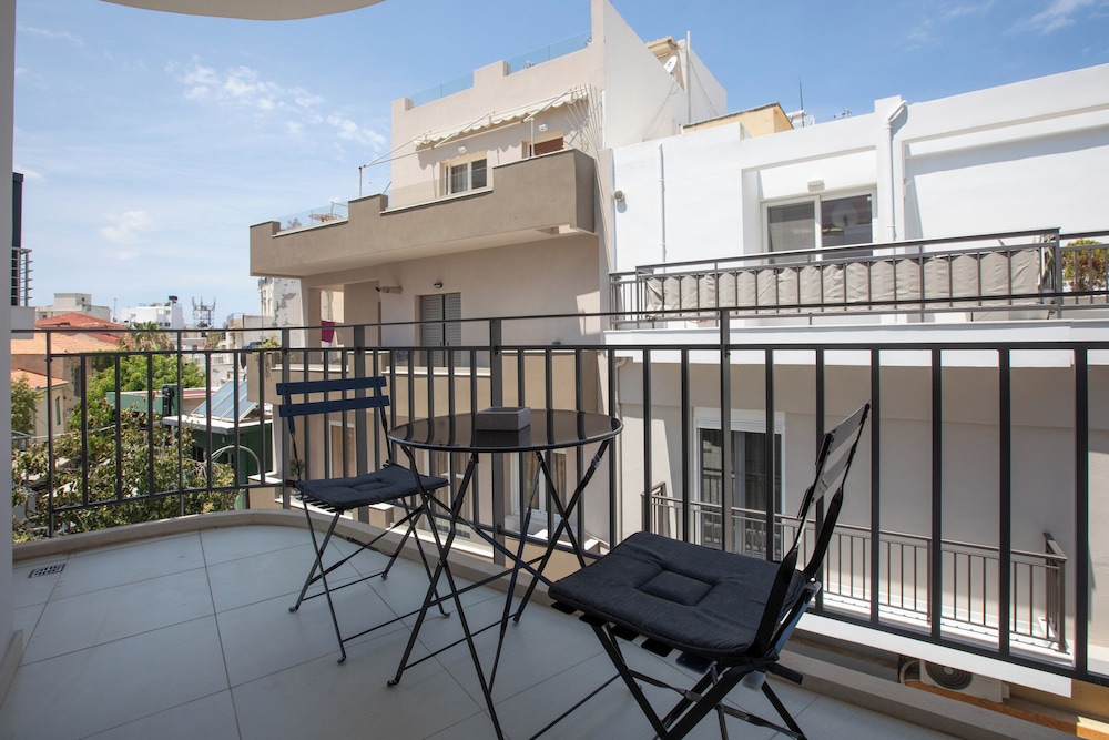 Griffin Suites