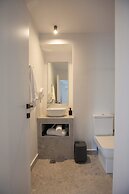 Griffin Suites
