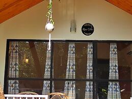 Kings Villa Resort