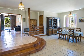 Villa El Capitano with garden and pool