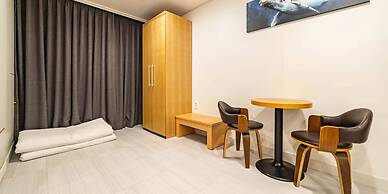 RITZ HOTEL