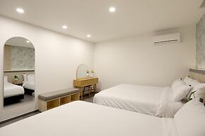 Chuncheon Luce Hotel