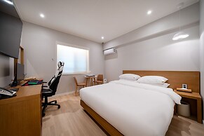 Mono Hotel