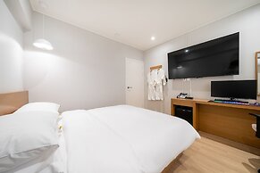 Mono Hotel