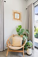 Abu Villa by Betterplace