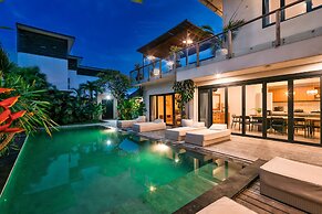 Abu Villa by Betterplace