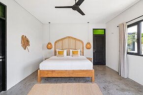 Abu Villa by Betterplace