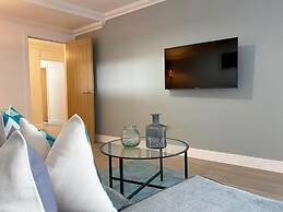 Modern Stylish 2 bedroom 2 Bath Apts.