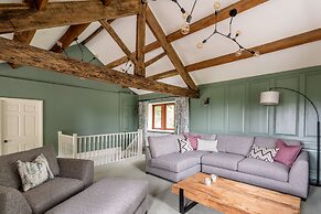 Long Ashes - Netherside Barn