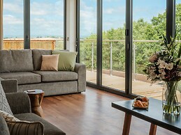 Meadow 2 Bedroom Lodge 13
