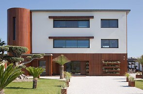 La Villa Miramar