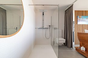 La Villa Miramar
