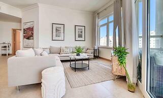 Chic Beachside 3BR Living at the Palm
