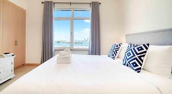 Chic Beachside 3BR Living at the Palm