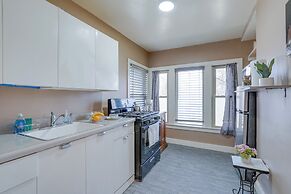 Cozy Kalamazoo Studio, 4 Mi to Downtown Area!