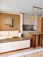 Alizee Tower