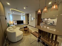 Alizee Tower
