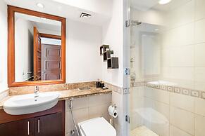 StoneTree - Golden Mile 5 2BR - Beach Access