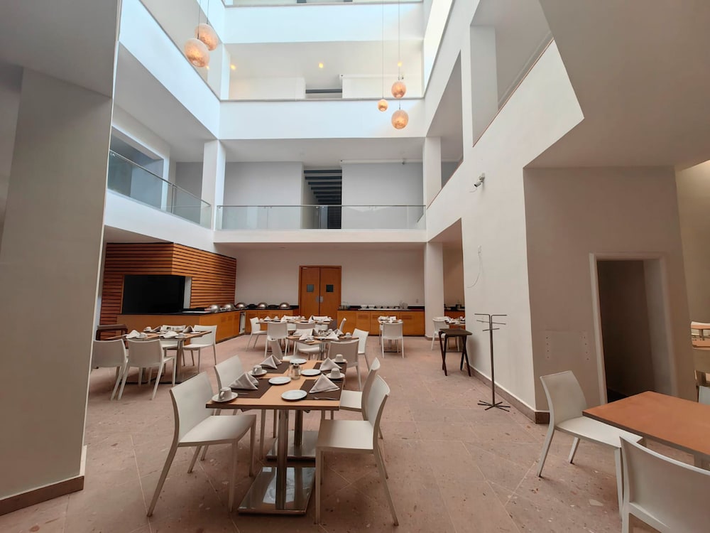 InHouse Hotel León