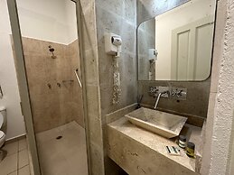 InHouse Hotel León