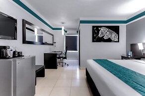InHouse Hotel León