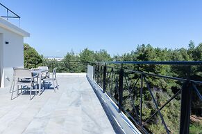 Marousi Modern Green Oasis with Balcony