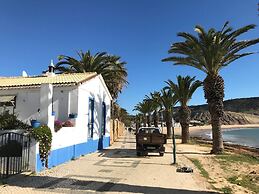 Captivating 2-bed Apartment in Praia da Luz