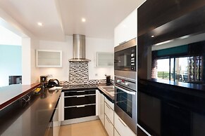 Captivating 2-bed Apartment in Praia da Luz