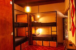 Tzunun Hostel