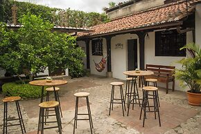 Tzunun Hostel
