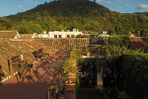 Tzunun Hostel