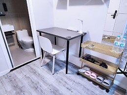 Pillows Co-Living