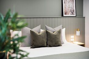 The Clairfield Hotel