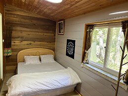 Lalashan B&B
