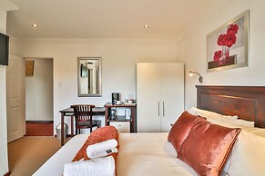 Kwantu Guesthouse 2