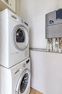 Downtown Brussels Splendor Suites