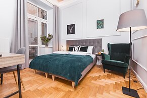Traveler's Best- Old Town Guesthouse