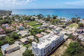 Coral Beach by Blue Sky Luxury